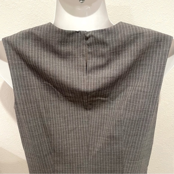 PIAZZA SEMPIONE Grey & White Pinstripe Virgin Wool Sleeveless Tiered Dress US 2 - Picture 11 of 12